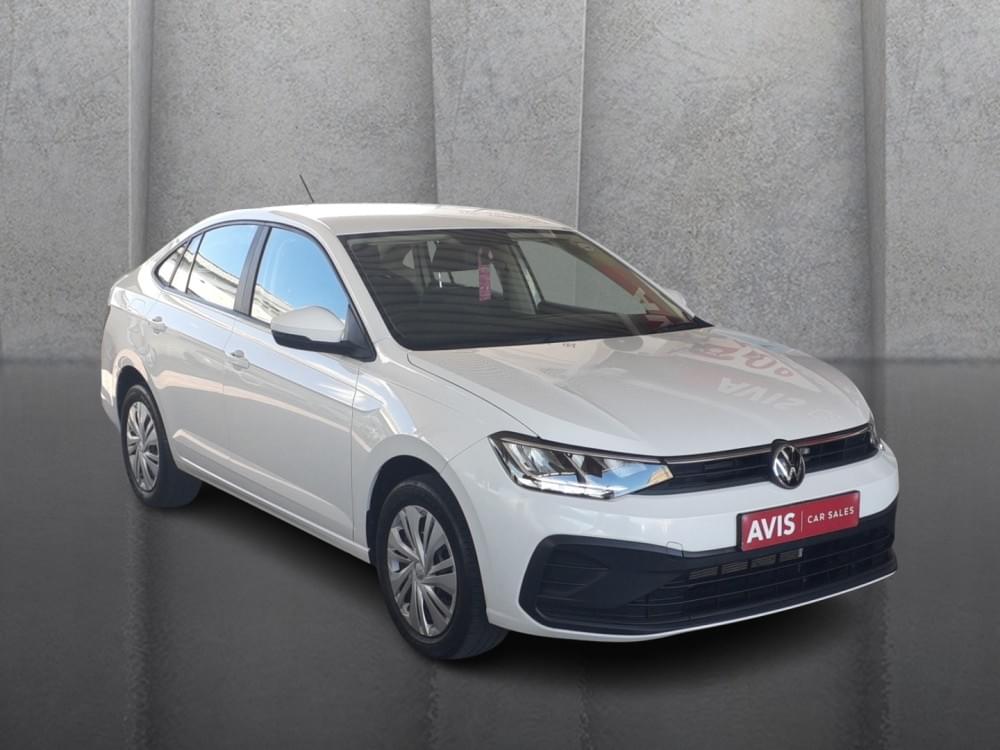 Volkswagen Polo Sedan 1.6 Base