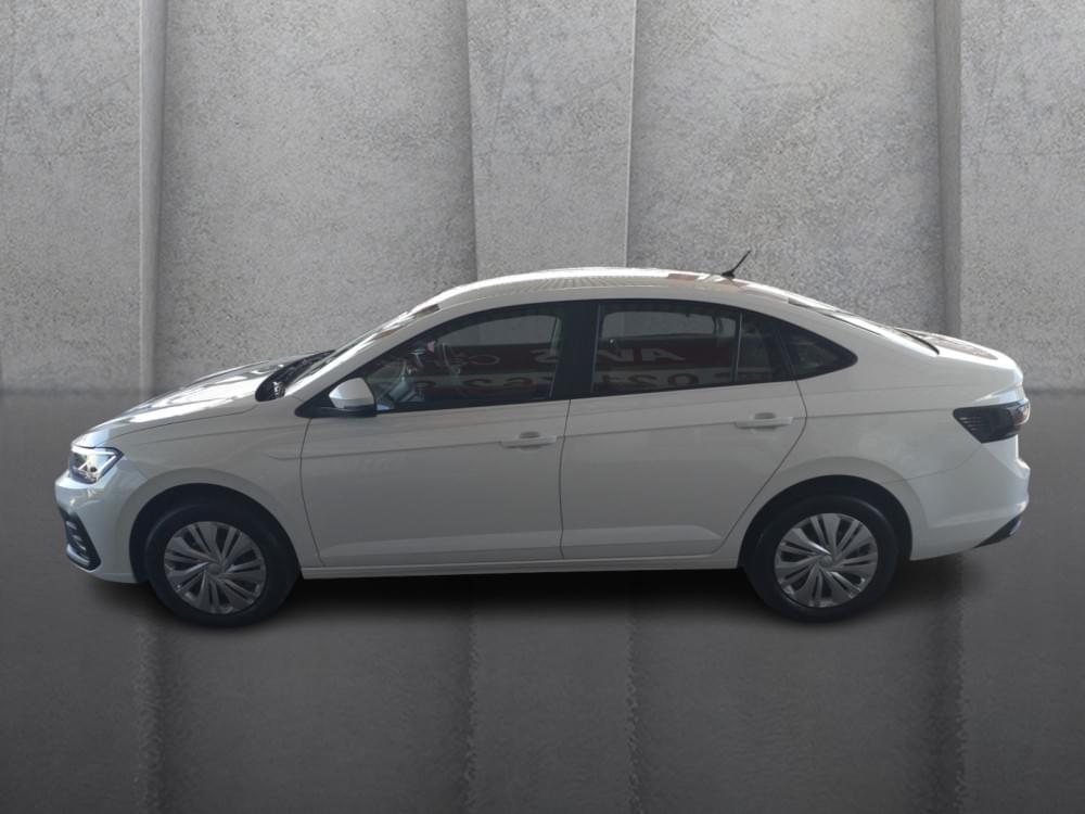 Volkswagen Polo Sedan 1.6 Base