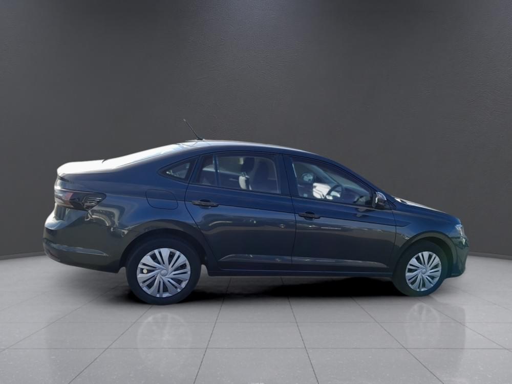 Volkswagen Polo Sedan 1.6 Base