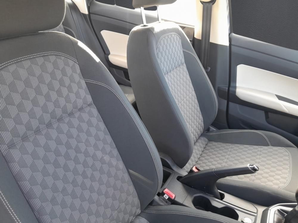 Volkswagen Polo Sedan 1.6 Base