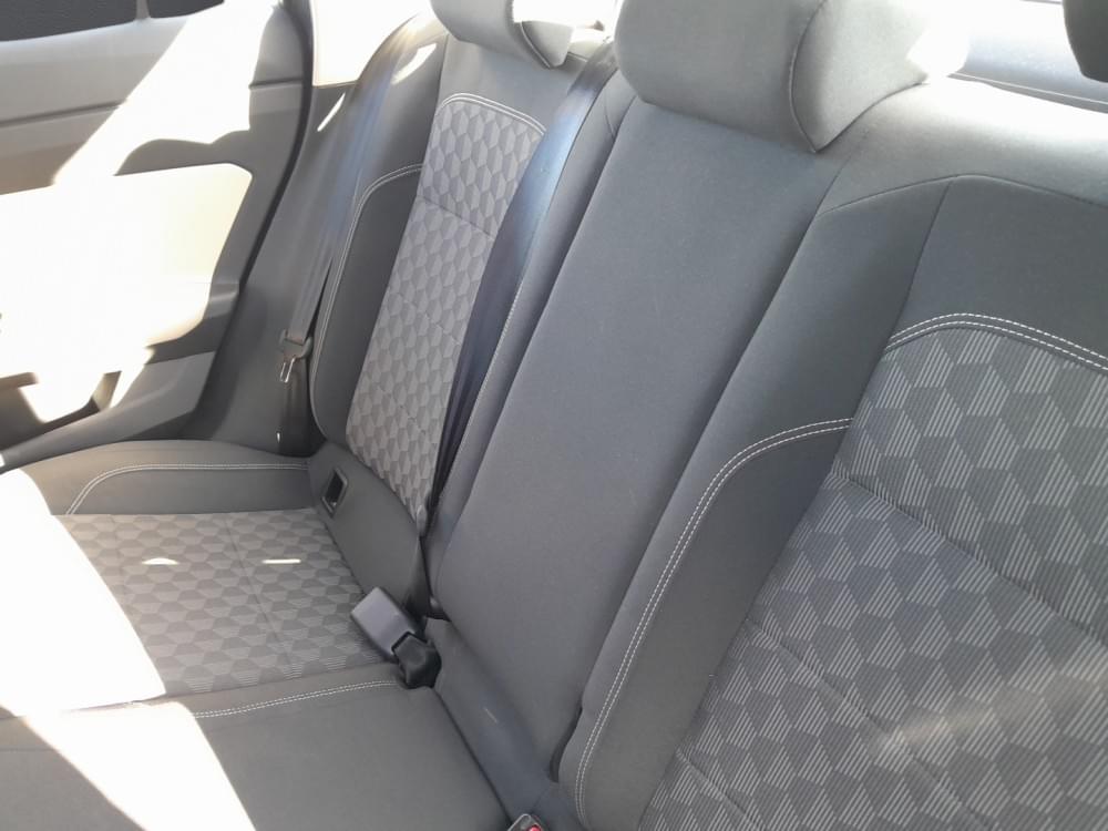 Volkswagen Polo Sedan 1.6 Base
