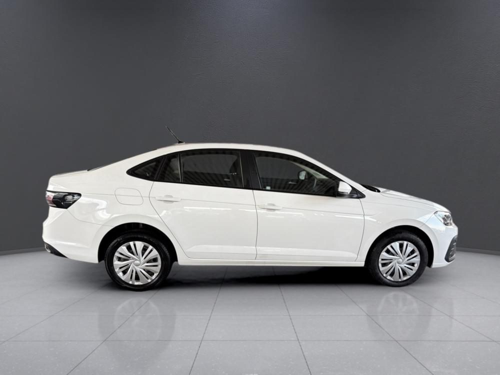 Volkswagen Polo Sedan 1.6 Base