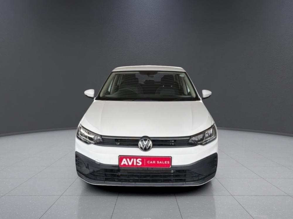 Volkswagen Polo Sedan 1.6 Base