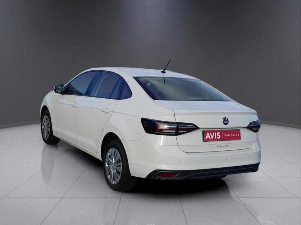Volkswagen Polo Sedan 1.6 Base