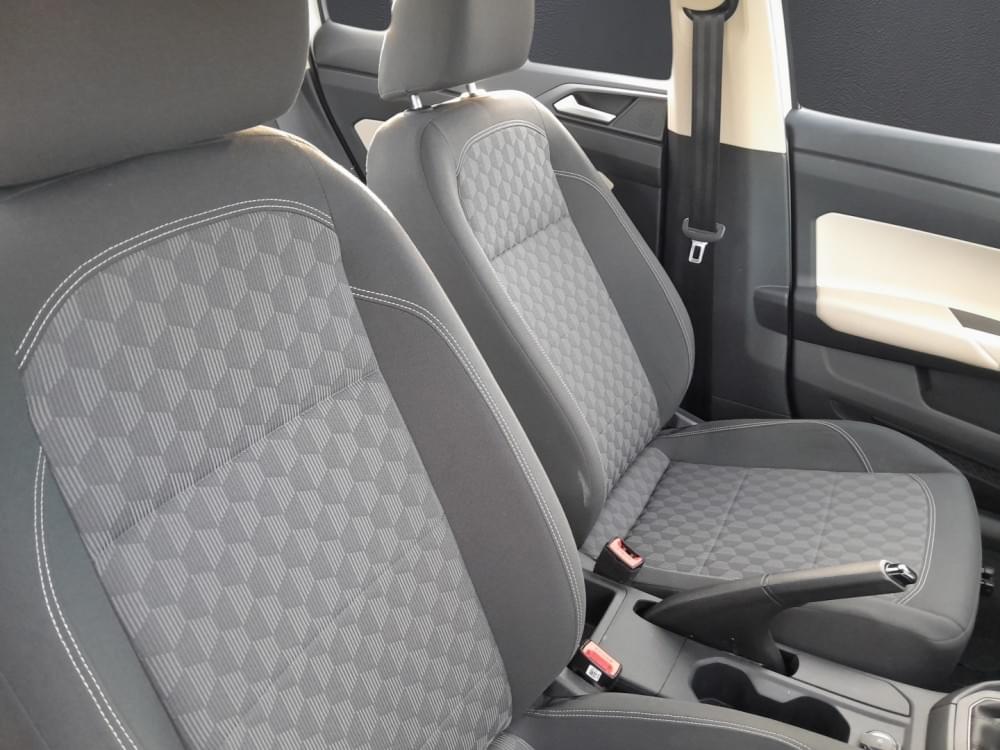 Volkswagen Polo Sedan 1.6 Base