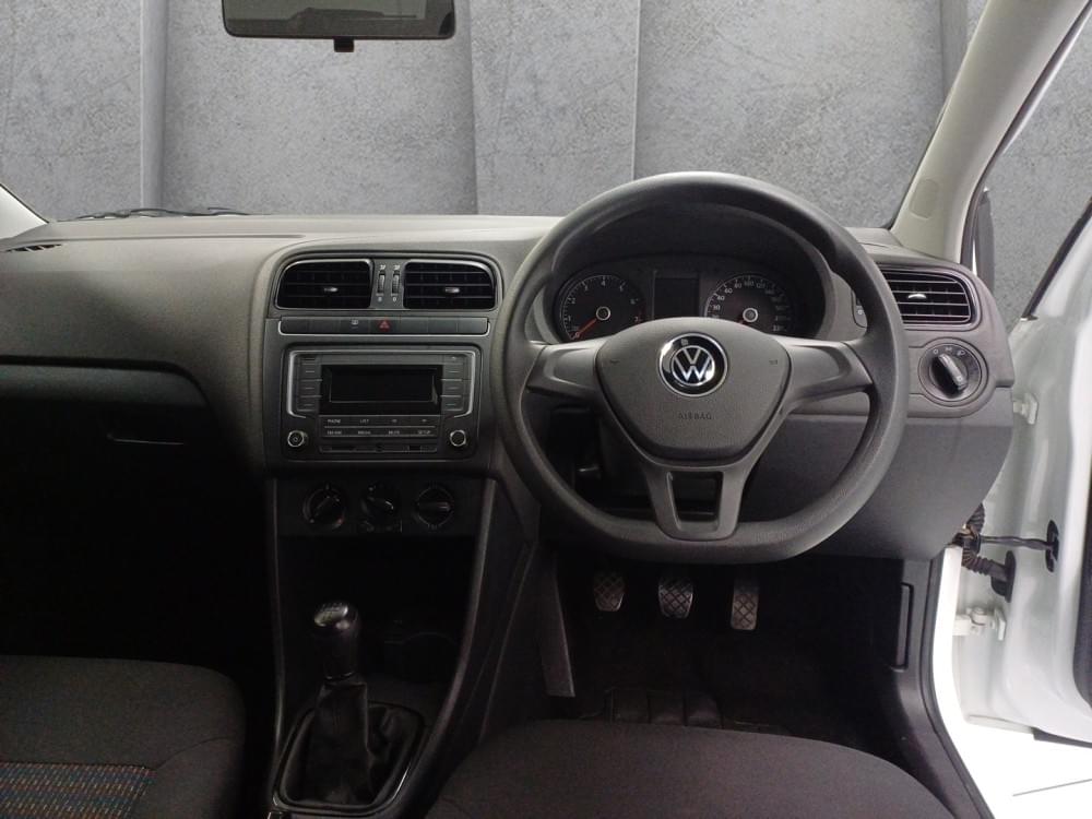 Volkswagen Polo Vivo Hatch 1.6 Comfortline Tiptronic