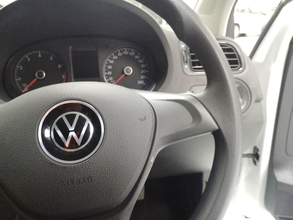 Volkswagen Polo Vivo Hatch 1.6 Comfortline Tiptronic