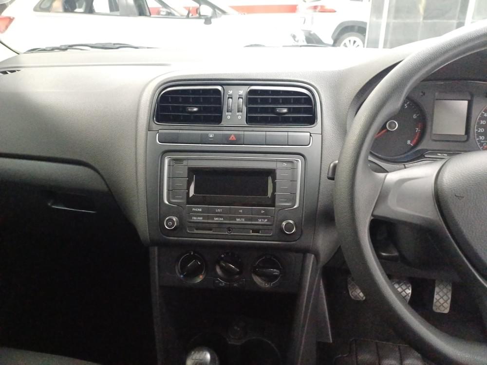 Volkswagen Polo Vivo Hatch 1.6 Comfortline Tiptronic