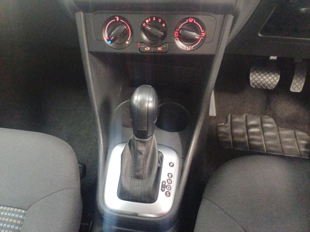 Volkswagen Polo Vivo Hatch 1.6 Comfortline Tiptronic