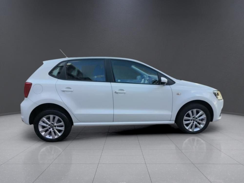 Volkswagen Polo Vivo Hatch 1.6 Comfortline Tiptronic
