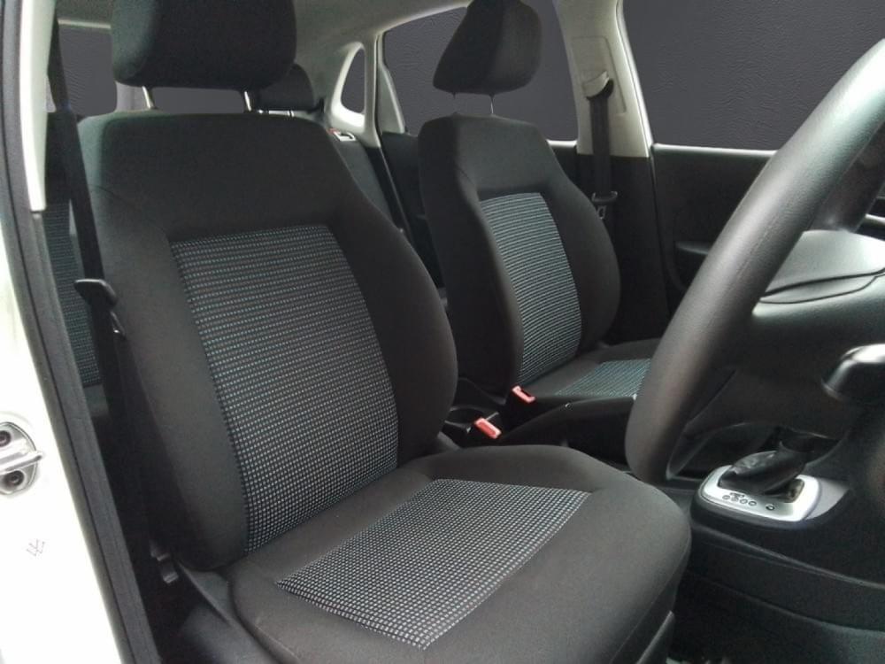 Volkswagen Polo Vivo Hatch 1.6 Comfortline Tiptronic