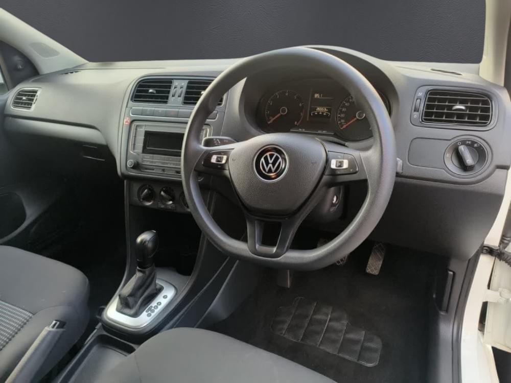 Volkswagen Polo Vivo Hatch 1.6 Comfortline Tiptronic
