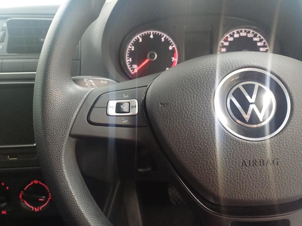 Volkswagen Polo Vivo Hatch 1.6 Comfortline Tiptronic