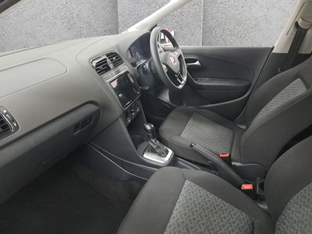 Volkswagen Polo Vivo Hatch 1.6 Life Tipt