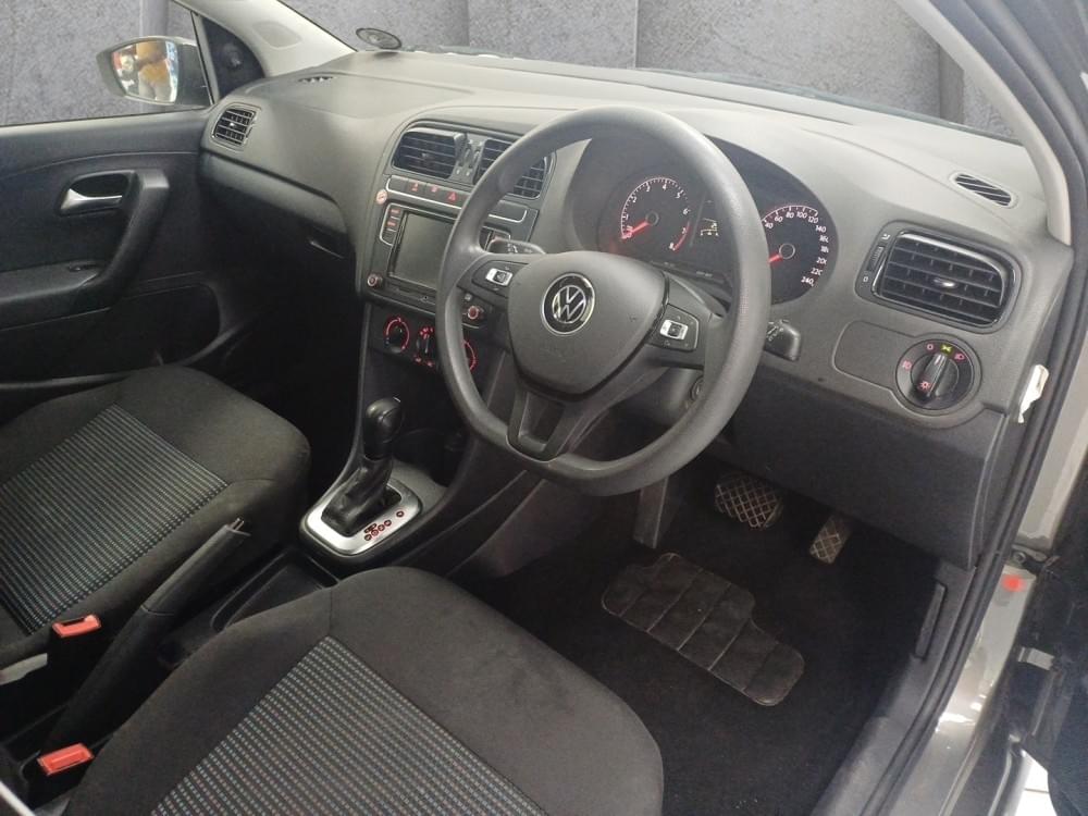 Volkswagen Polo Vivo Hatch 1.6 Comfortline Tiptronic
