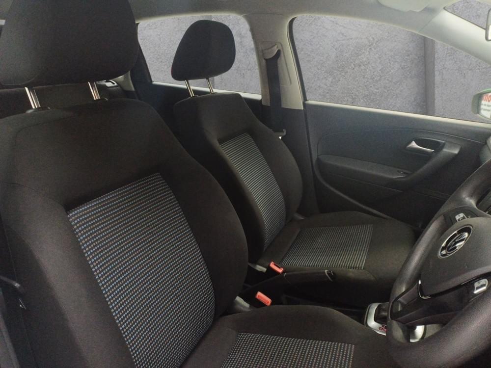 Volkswagen Polo Vivo Hatch 1.6 Comfortline Tiptronic