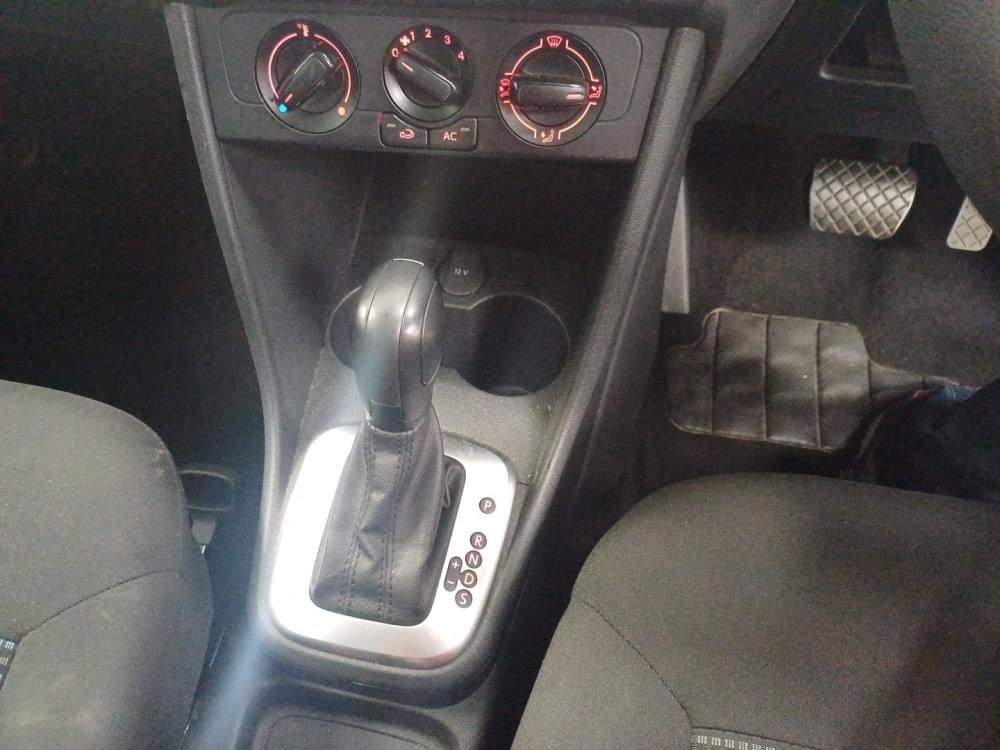 Volkswagen Polo Vivo Hatch 1.6 Comfortline Tiptronic