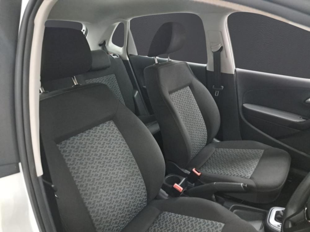 Volkswagen Polo Vivo Hatch 1.6 Life Tipt