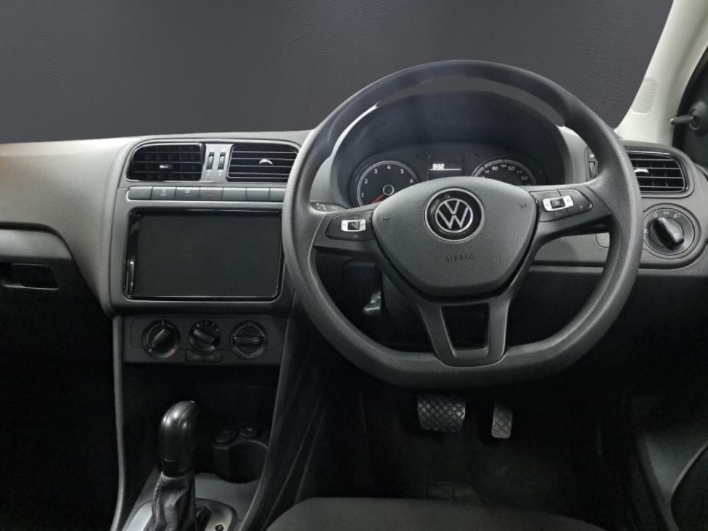 Volkswagen Polo Vivo Hatch 1.6 Life Tipt