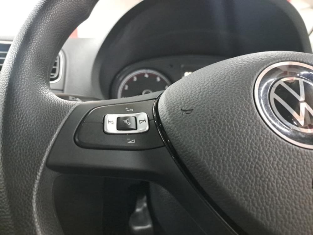 Volkswagen Polo Vivo Hatch 1.6 Life Tipt