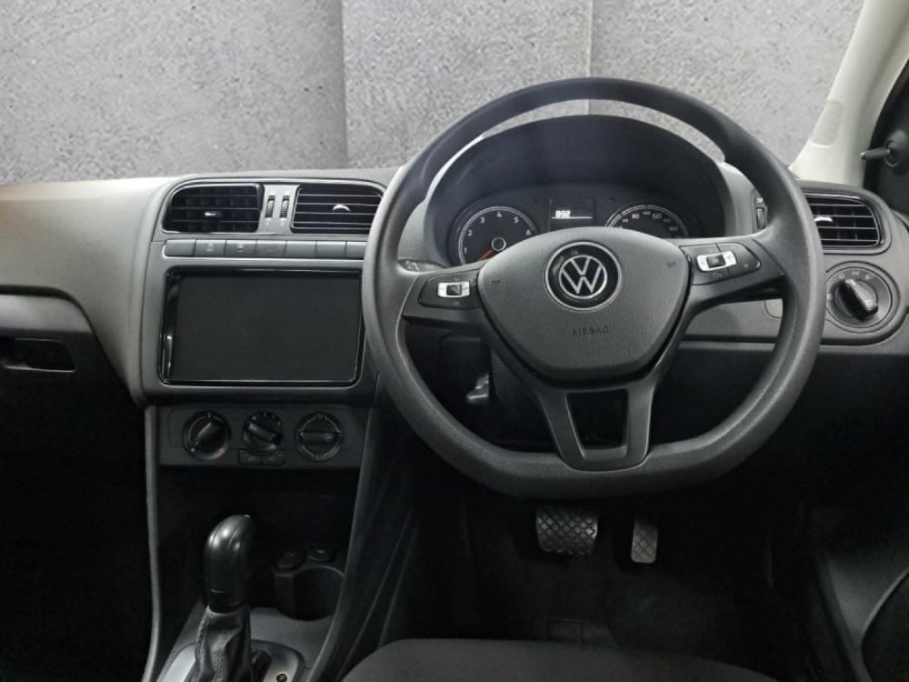 Volkswagen Polo Vivo Hatch 1.6 Life