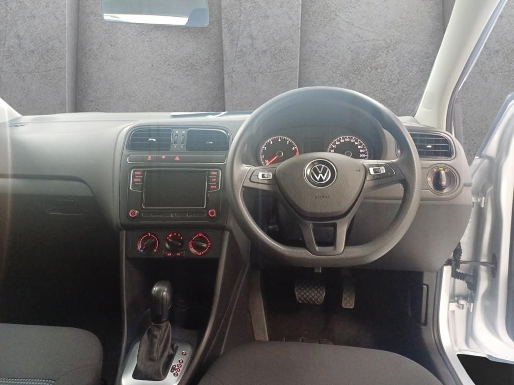 Volkswagen Polo Vivo Hatch 1.6 Comfortline Tiptronic