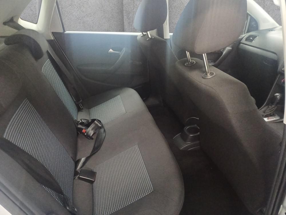 Volkswagen Polo Vivo Hatch 1.6 Comfortline Tiptronic