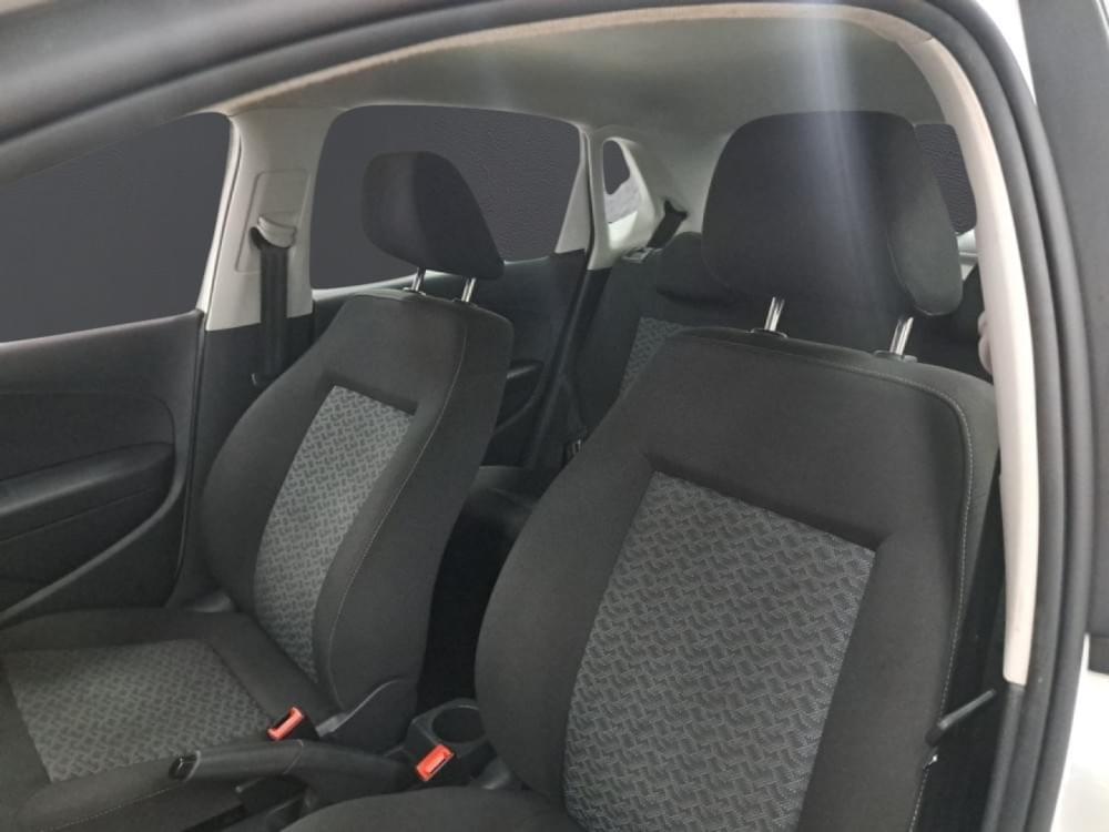 Volkswagen Polo Vivo Hatch 1.6 Life Tipt