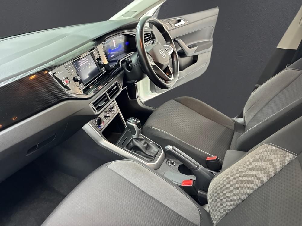 Volkswagen Polo Hatch 1.0 Tsi Life Dsg