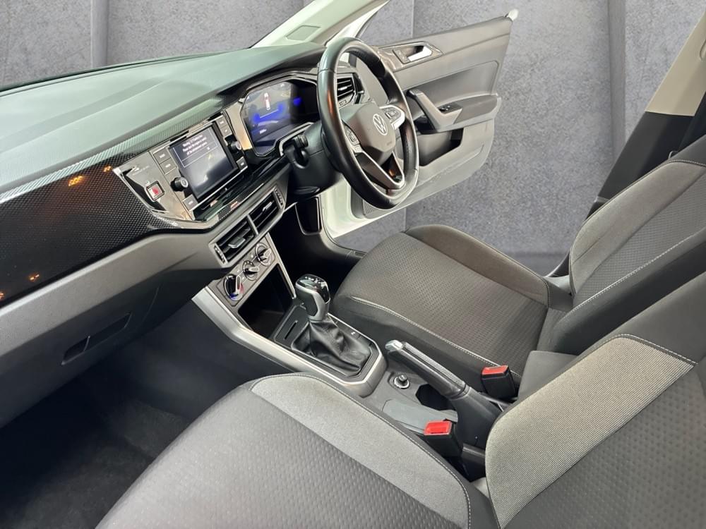 Volkswagen Polo Hatch 1.0 Tsi Life Dsg