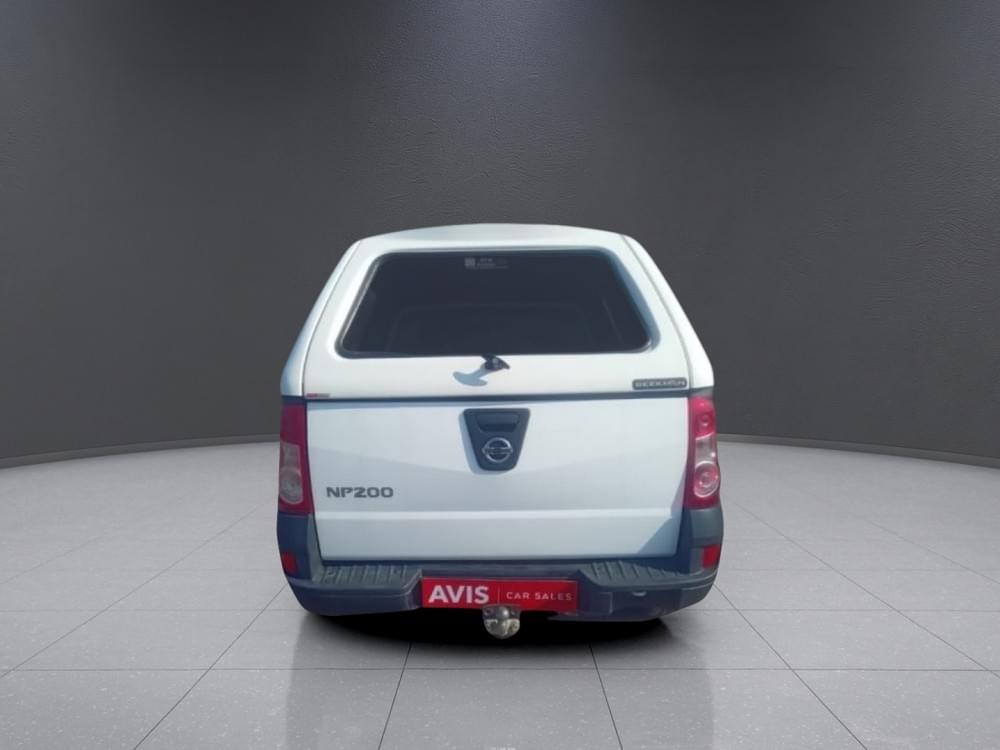 Nissan Np200 1.6 8V Ac Safety Pack