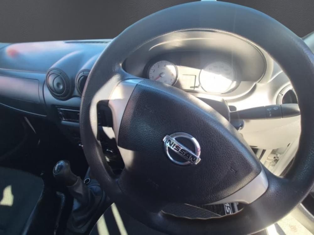 Nissan Np200 1.6 8V Ac Safety Pack