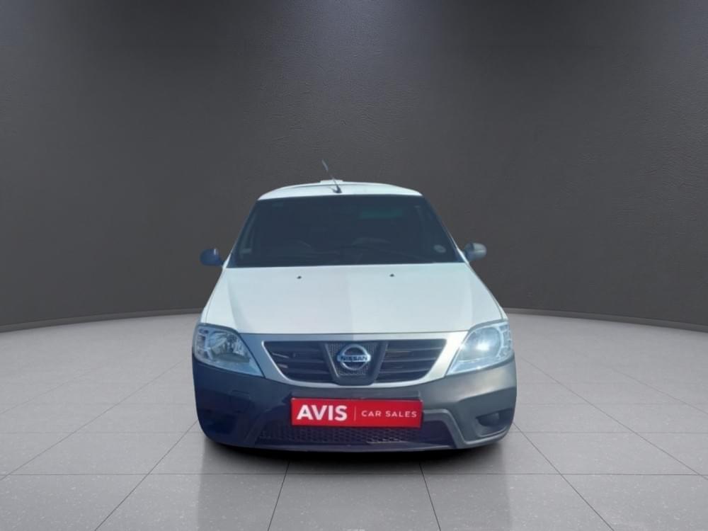Nissan Np200 1.6 8V Ac Safety Pack