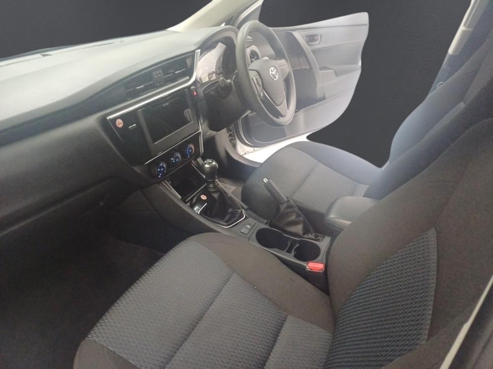 Toyota Corolla Quest 1.8 Plus