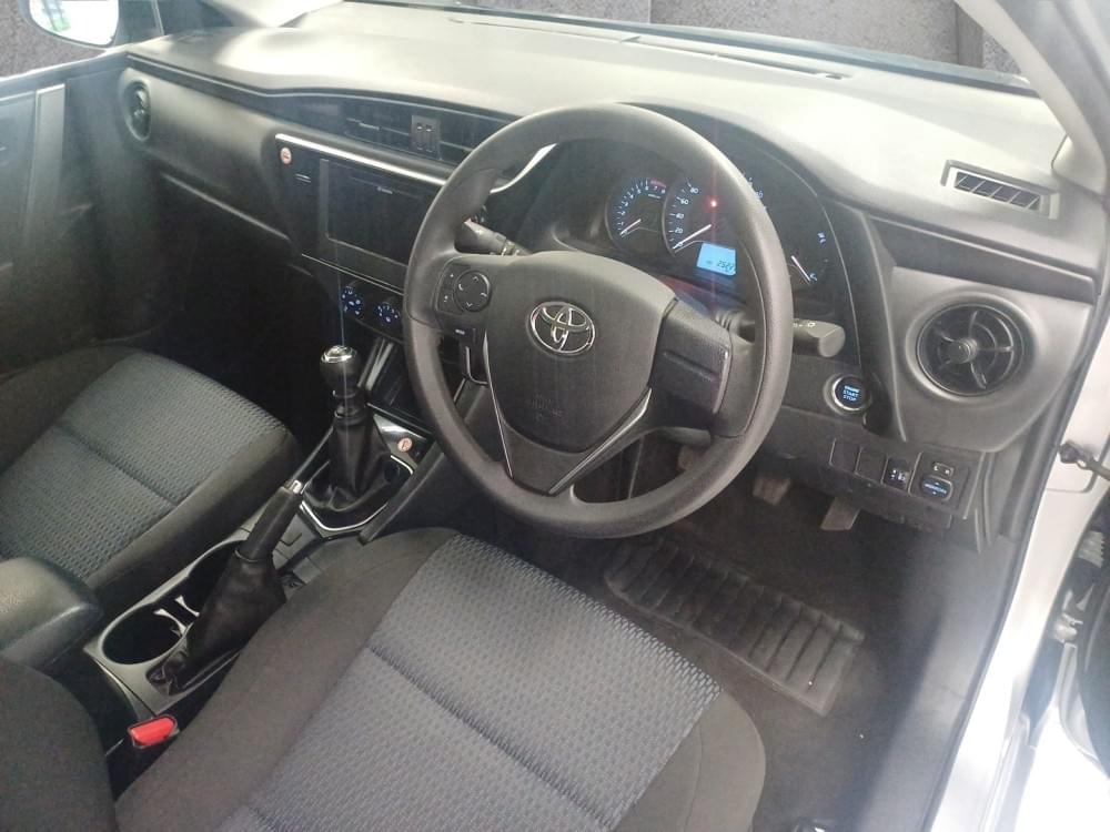 Toyota Corolla Quest 1.8 Plus
