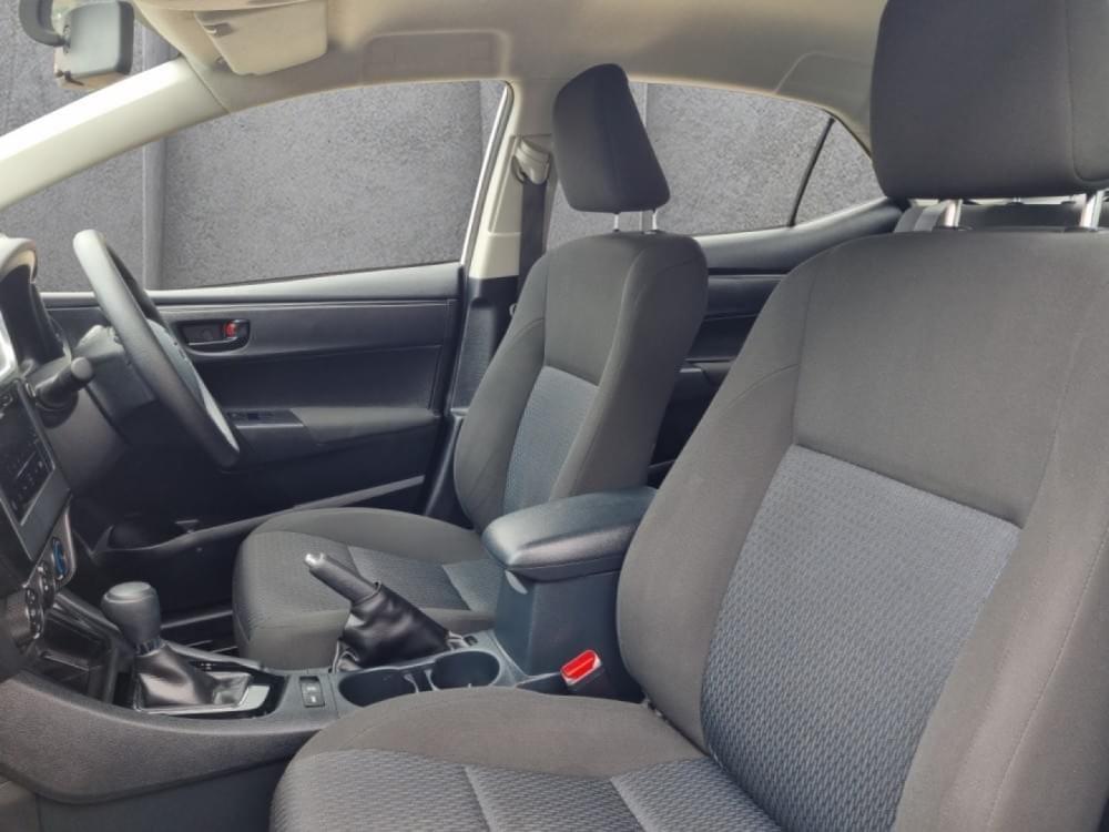 Toyota Corolla Quest 1.8 Plus
