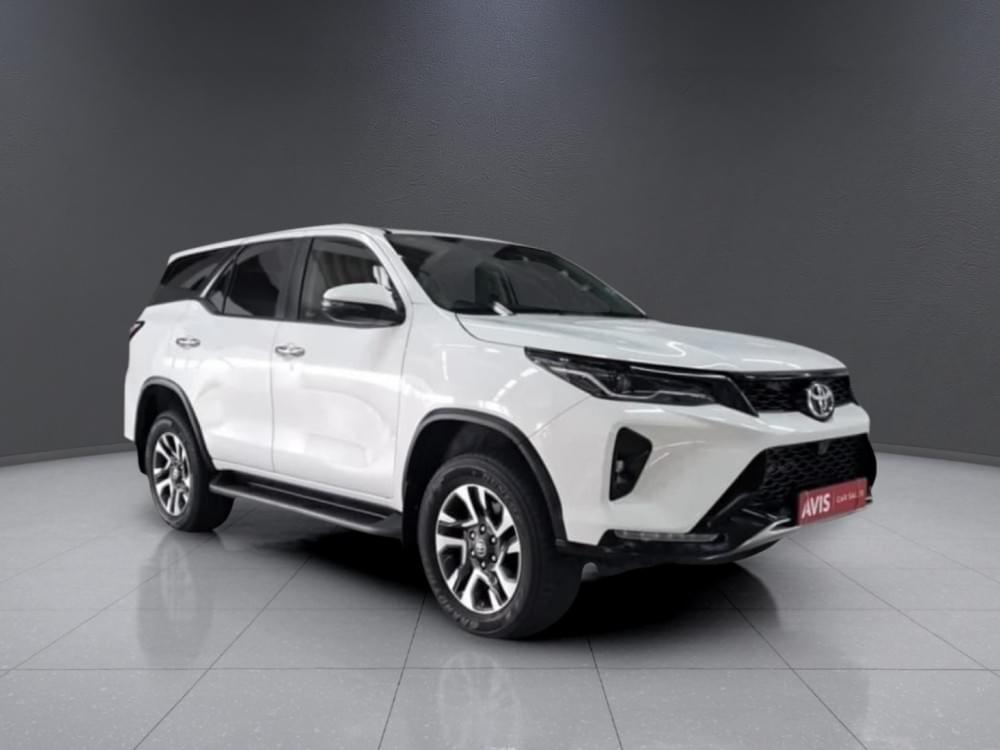 Toyota Fortuner 2.4 Gd-6 Rb At