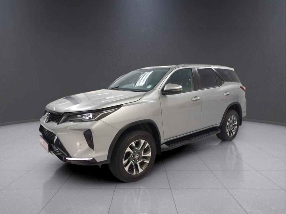 Toyota Fortuner 2.4 Gd-6 Rb 6At