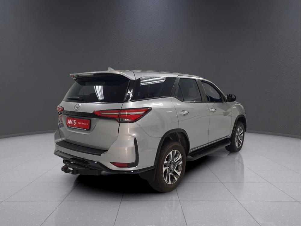 Toyota Fortuner 2.4 Gd-6 Rb 6At