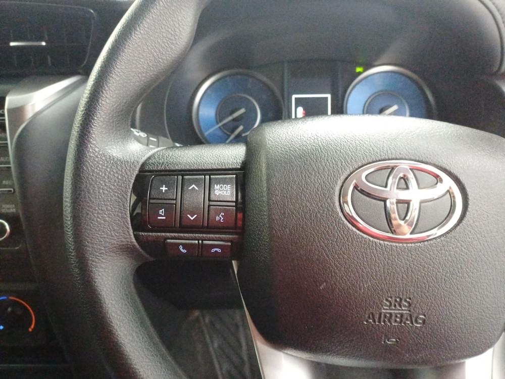 Toyota Fortuner 2.4 Gd-6 Rb 6At