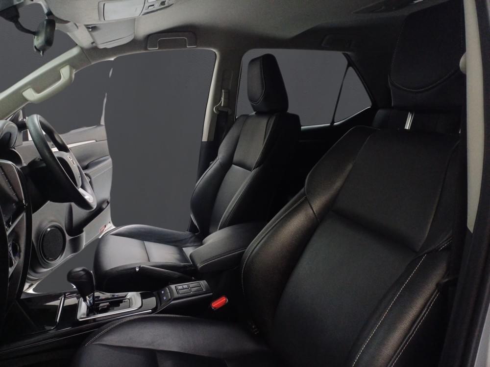 Toyota Fortuner 2.4 Gd-6 Rb 6At