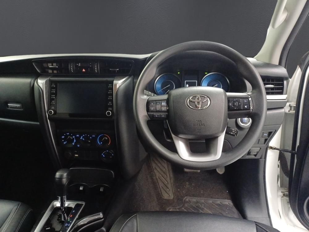 Toyota Fortuner 2.4 Gd-6 Rb 6At