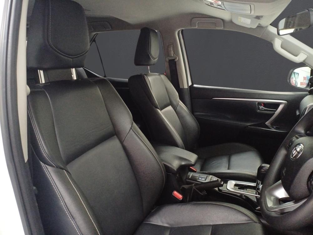 Toyota Fortuner 2.4 Gd-6 Rb 6At