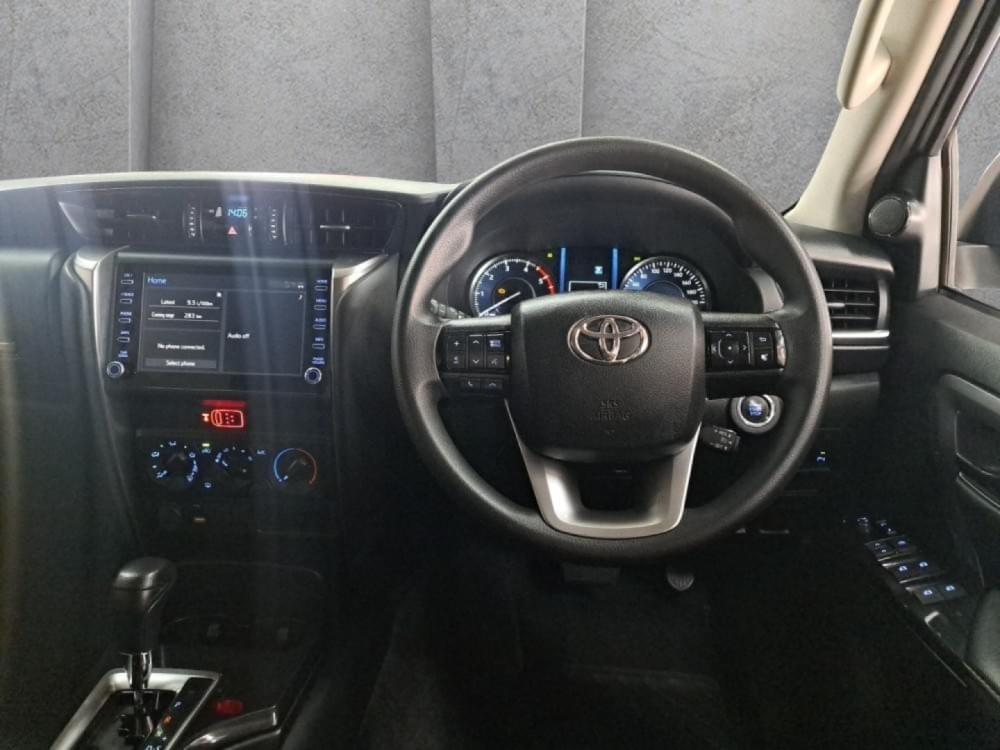 Toyota Fortuner 2.4 Gd-6 Rb 6At