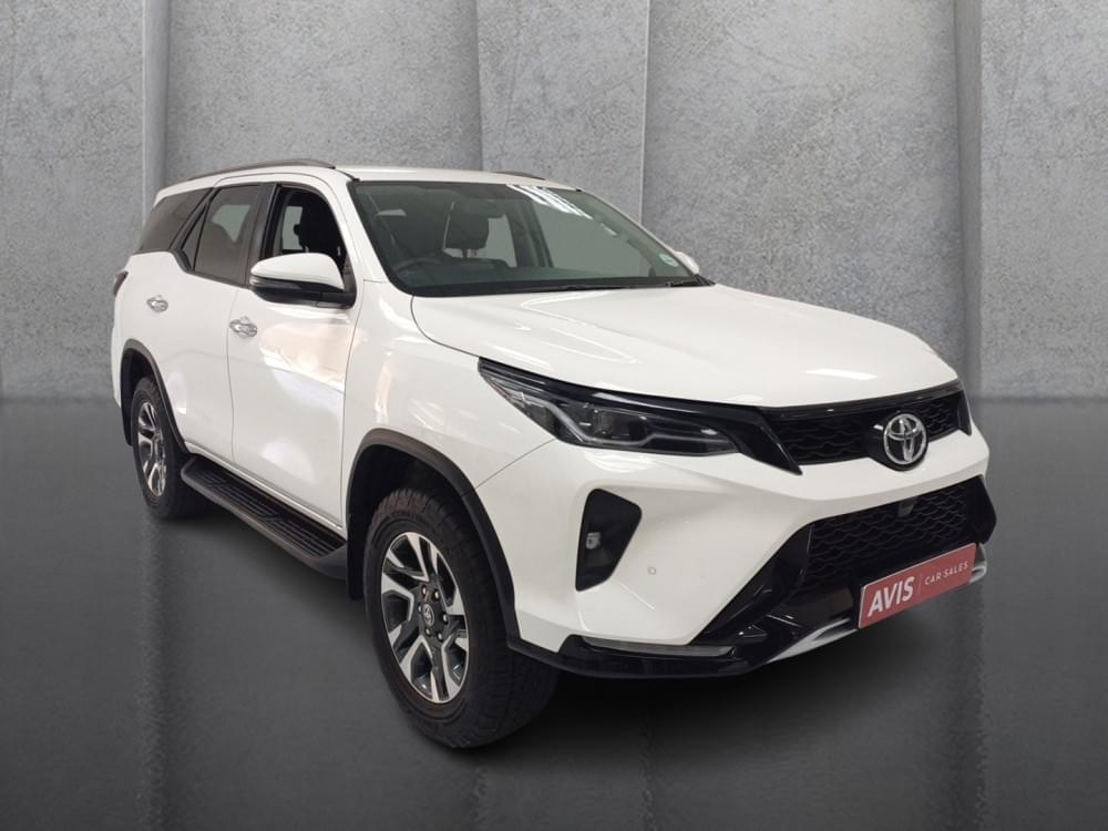 Toyota Fortuner 2.4 Gd-6 4X4 At