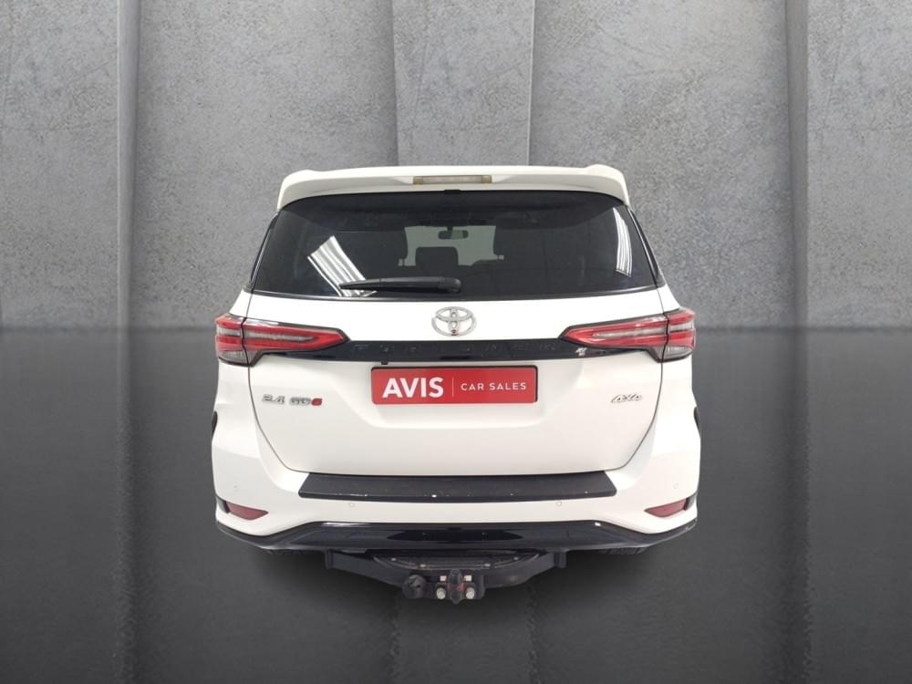 Toyota Fortuner 2.4 Gd-6 4X4 At