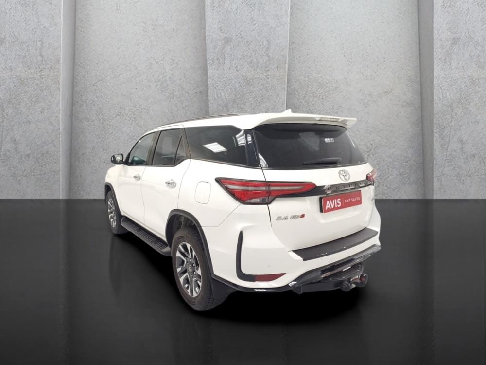 Toyota Fortuner 2.4 Gd-6 4X4 At