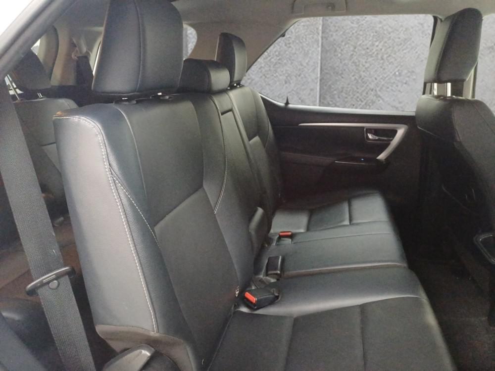 Toyota Fortuner 2.4 Gd-6 4X4 At