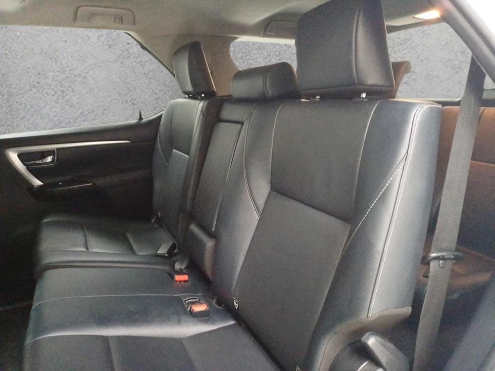 Toyota Fortuner 2.4 Gd-6 4X4 At