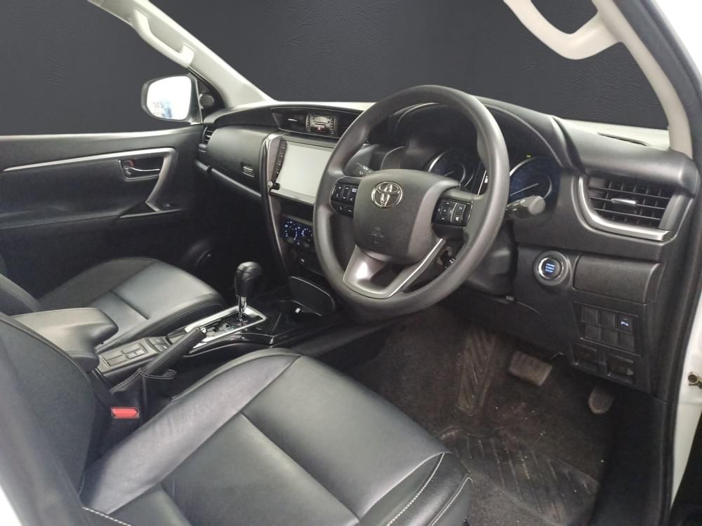 Toyota Fortuner 2.4 Gd-6 4X4 6At